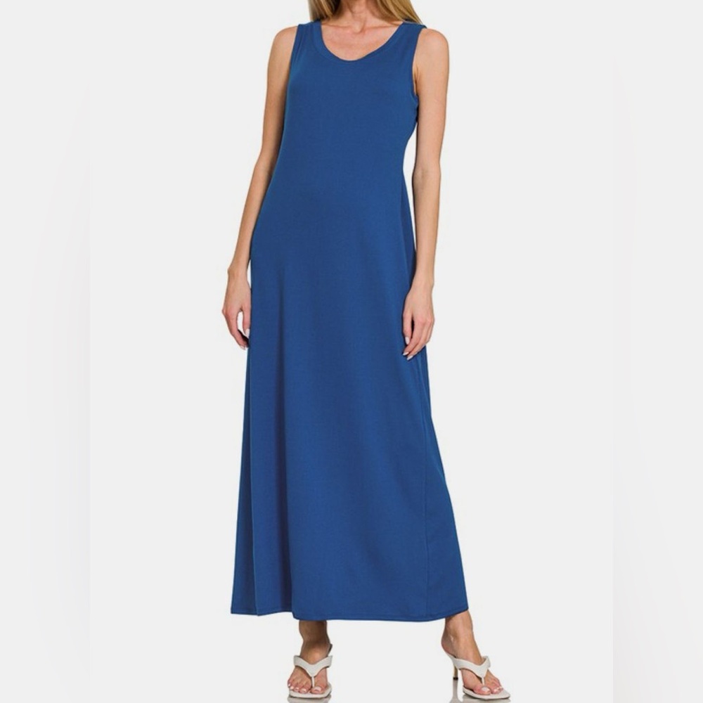 NWT Zenana Navy Blue Ariel Scoop Neck Wide Strap Tank Style Maxi Dress